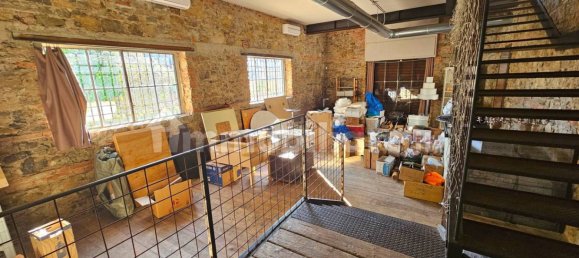 5 rooms Commercial property in Florence, Italy No. 169762 10