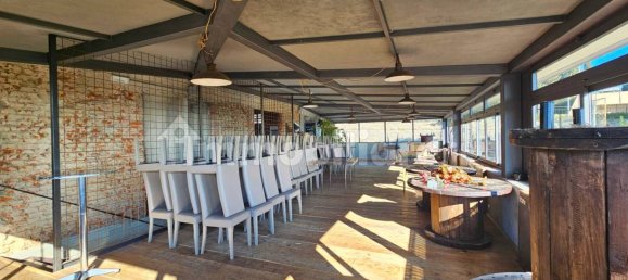 5 rooms Commercial property in Florence, Italy No. 169762 7