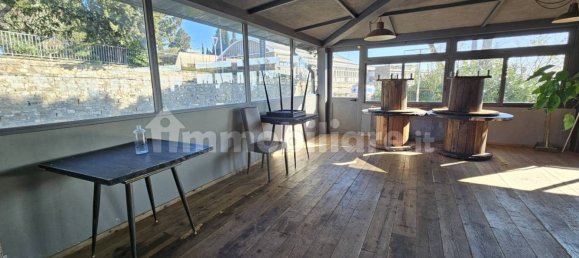 5 rooms Commercial property in Florence, Italy No. 169762 3