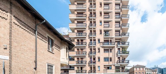 Квартира с 3 спальнями в Турин, Италия № 331229 46