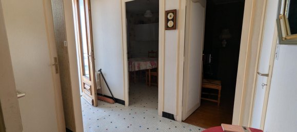 2 Schlafzimmer Haus in Jonzac, France, Nr. 301443 4