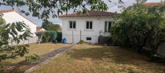 2 Schlafzimmer Haus in Jonzac, France, Nr. 301443 19