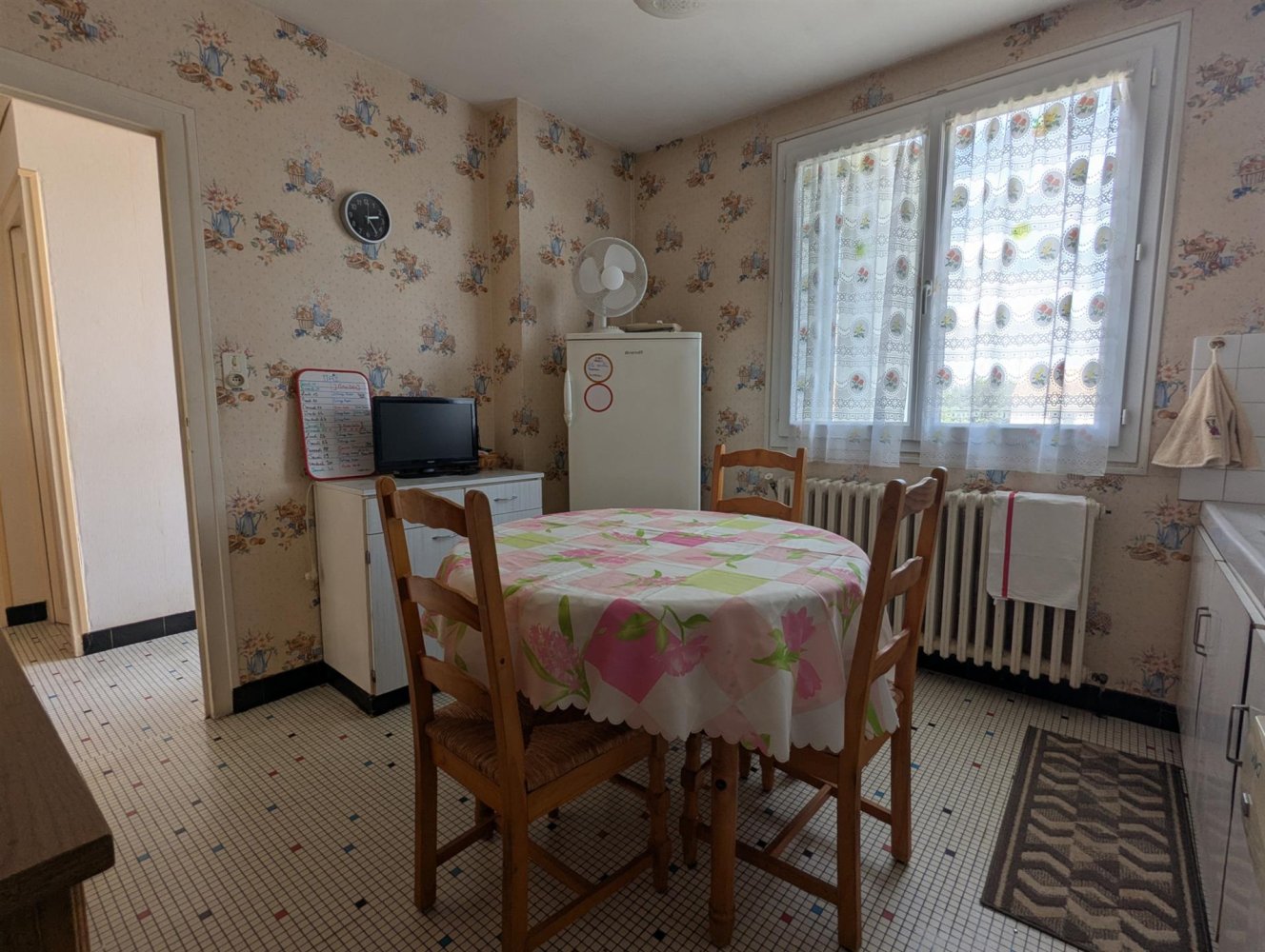 2 Schlafzimmer Haus in Jonzac, France, Nr. 301443