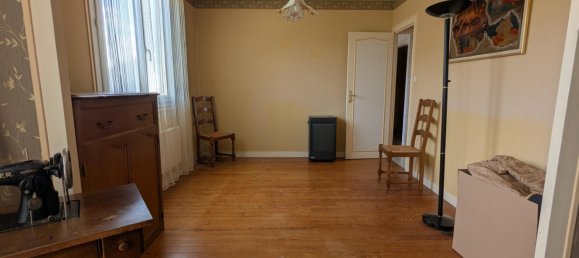 2 Schlafzimmer Haus in Jonzac, France, Nr. 301443 9