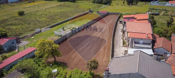 3 bedrooms House in Silvalde, Portugal No. 185845 5