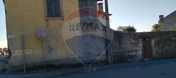 3 bedrooms House in Silvalde, Portugal No. 185845 9