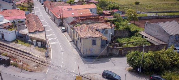 3 bedrooms House in Silvalde, Portugal No. 185845 15