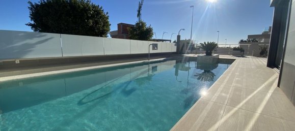 5 bedrooms Villa in San Miguel de Salinas, Spain No. 184737 43