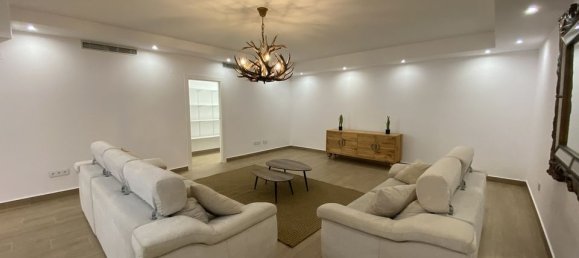 5 bedrooms Villa in San Miguel de Salinas, Spain No. 184737 17