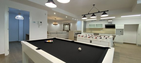 5 bedrooms Villa in San Miguel de Salinas, Spain No. 184737 10