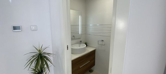 5 bedrooms Villa in San Miguel de Salinas, Spain No. 184737 9