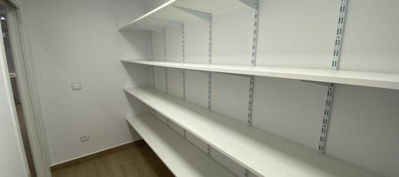 5 bedrooms Villa in San Miguel de Salinas, Spain No. 184737 11