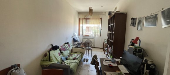 3-salle Appartement à Ancona, Italy No. 95203 2