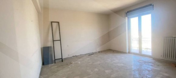 5 rooms Apartment in Torremaggiore, Italy No. 22725 6