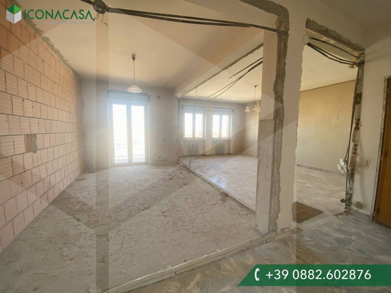 5 rooms Apartment in Torremaggiore, Italy No. 22725