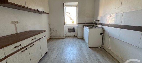 Apartamento de 3 dormitorios en Schiltigheim, France No. 214785 6