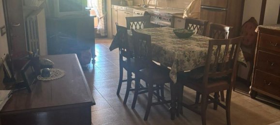 Casa de 11 divisões em Isola Rizza, Italy N.º 270278 6