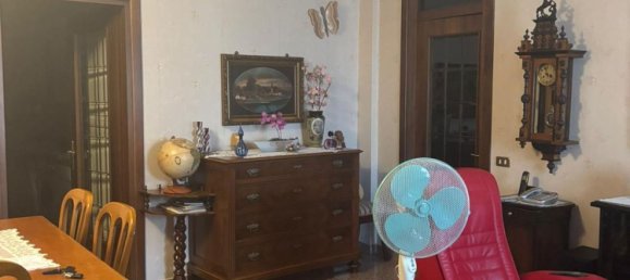 Casa de 11 divisões em Isola Rizza, Italy N.º 270278 5