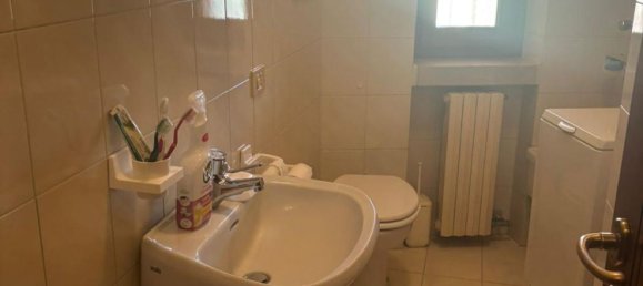 Casa de 11 divisões em Isola Rizza, Italy N.º 270278 7