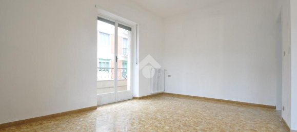 3 Schlafzimmer Wohnung in Turin, Italy, Nr. 327699 12