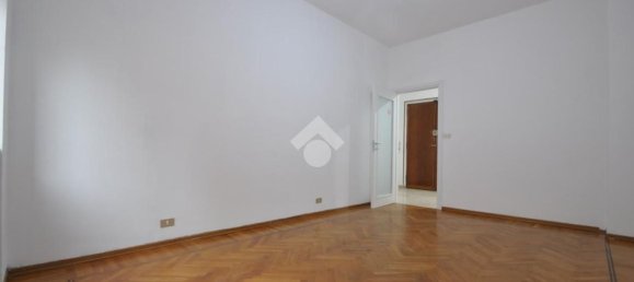 3 Schlafzimmer Wohnung in Turin, Italy, Nr. 327699 22