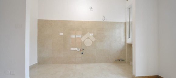 3 Schlafzimmer Wohnung in Turin, Italy, Nr. 327699 16