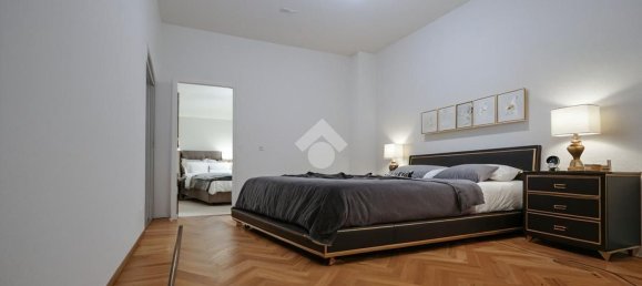 3 Schlafzimmer Wohnung in Turin, Italy, Nr. 327699 7