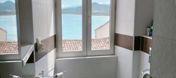 1 bedroom Apartment in L'Ile-Rousse, France No. 90523 5