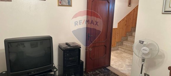 Apartamento de 7 dormitorios en Sonnino, Italy No. 326007 13