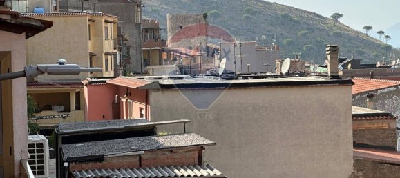 Apartamento de 7 dormitorios en Sonnino, Italy No. 326007 14