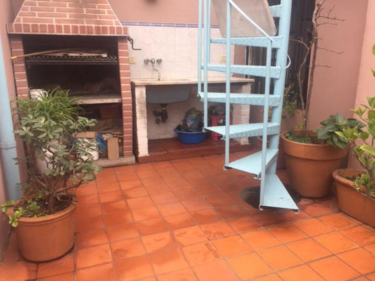 4 bedrooms House in Buenos Aires, Argentina No. 85287