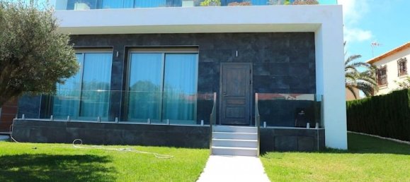 3 bedrooms Villa in Torrevieja, Spain No. 183583 3