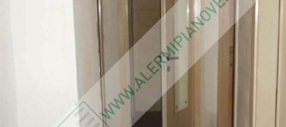 3 bedrooms Apartment in Milan, Italy No. 373129 11