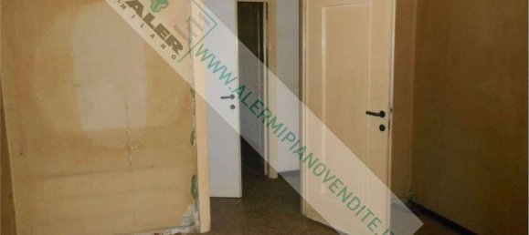 3 bedrooms Apartment in Milan, Italy No. 373129 15