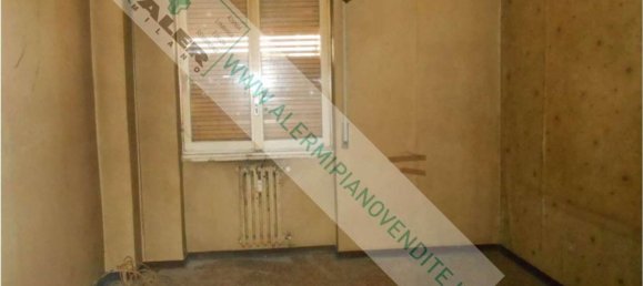 3 bedrooms Apartment in Milan, Italy No. 373129 10