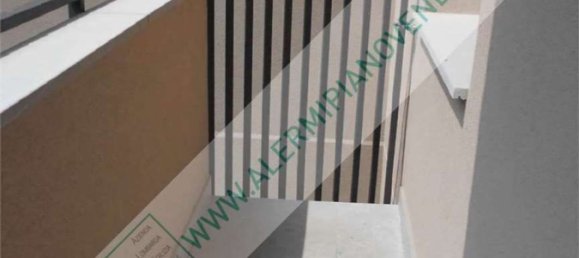 3 bedrooms Apartment in Milan, Italy No. 373129 9