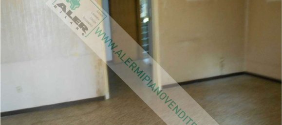 3 bedrooms Apartment in Milan, Italy No. 373129 12