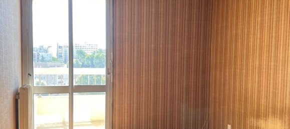 4 bedrooms Apartment in Villeurbanne, France No. 289607 10