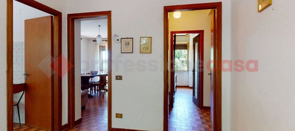 7 rooms House in Barga, Italy No. 122868 5