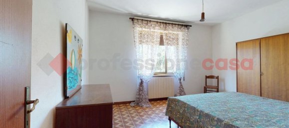 7 rooms House in Barga, Italy No. 122868 20