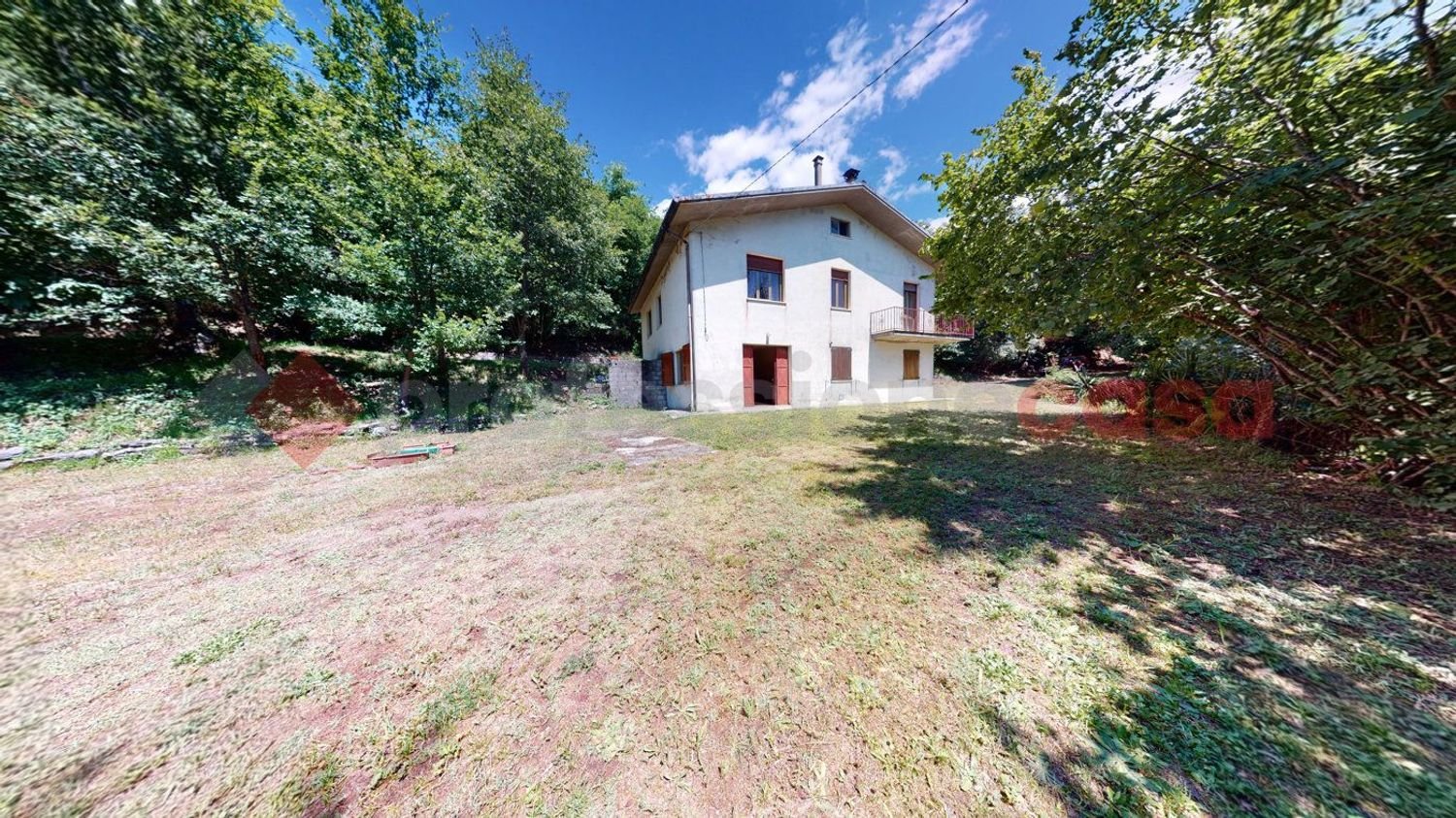 7 rooms House in Barga, Italy No. 122868