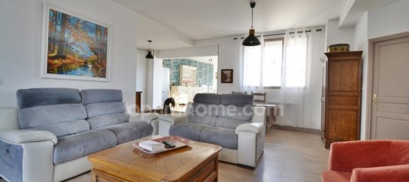 3 chambres Appartement à Saint-Quentin, France No. 215337 2
