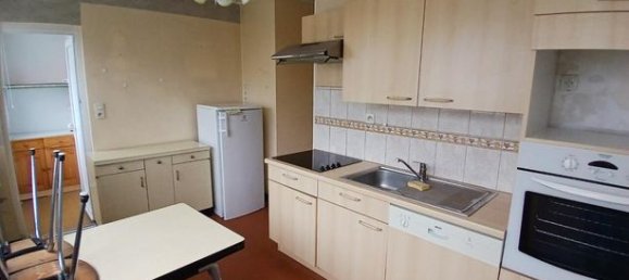 2 bedrooms Apartment in Laval, France No. 304412 3