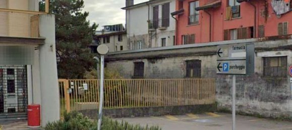 6 غرف نوم شقة في Dalmine, Italy رقم 380799 16