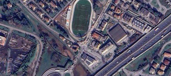 6 غرف نوم شقة في Dalmine, Italy رقم 380799 22