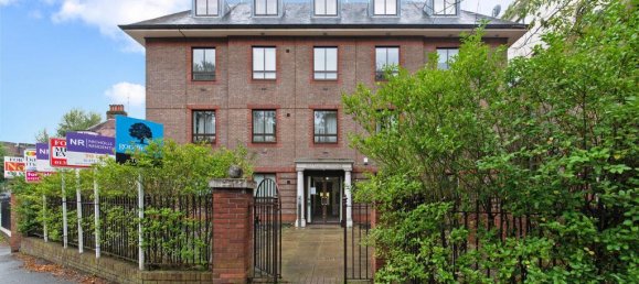 1 bedroom Apartment in Epsom, United Kingdom No. 9755 9