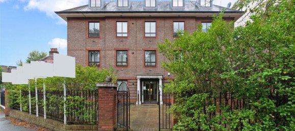 1 bedroom Apartment in Epsom, United Kingdom No. 9755 16