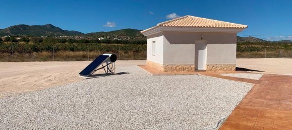 4 bedrooms Villa in Pinoso, Spain No. 11721 5