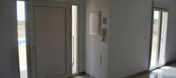 4 bedrooms Villa in Pinoso, Spain No. 11721 8