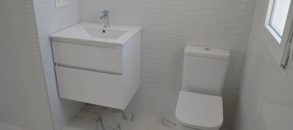 4 bedrooms Villa in Pinoso, Spain No. 11721 26